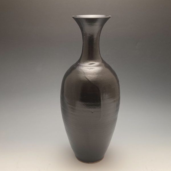 Black Satin Vase2