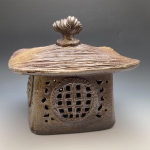 Shinto Lodge Lantern